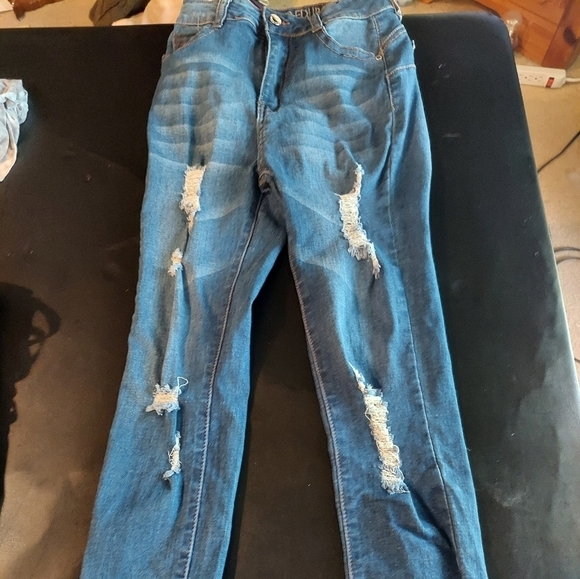 Junior Denim Ripped, Blue Republic Jeans Size 5 Juniors - Picture 1 of 16
